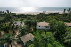 KASA KAISSAKU avec accès direct à plage pour 2 à 12 personnes